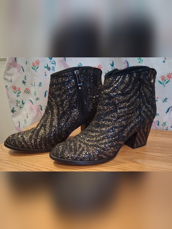 Zadig & Voltaire Shoes - EUC Zadig & Voltaire Molly Black & Gold Glitter Statement Ankle Bootie SZ 9/9.5